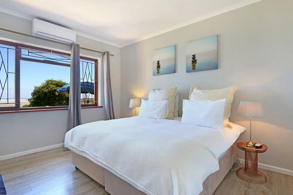 Hely House Villa Camps Bay